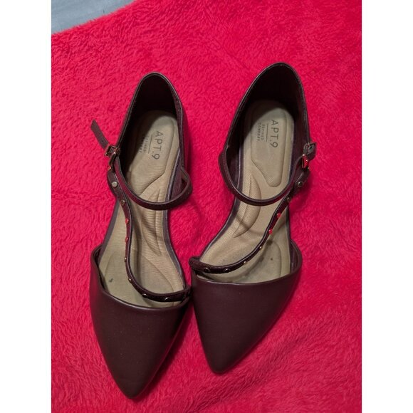 APT.9 Women’s Size 7.5M Burgundy Pointed Double Strap Toe Strap Flats Cushioned - Picture 1 of 8